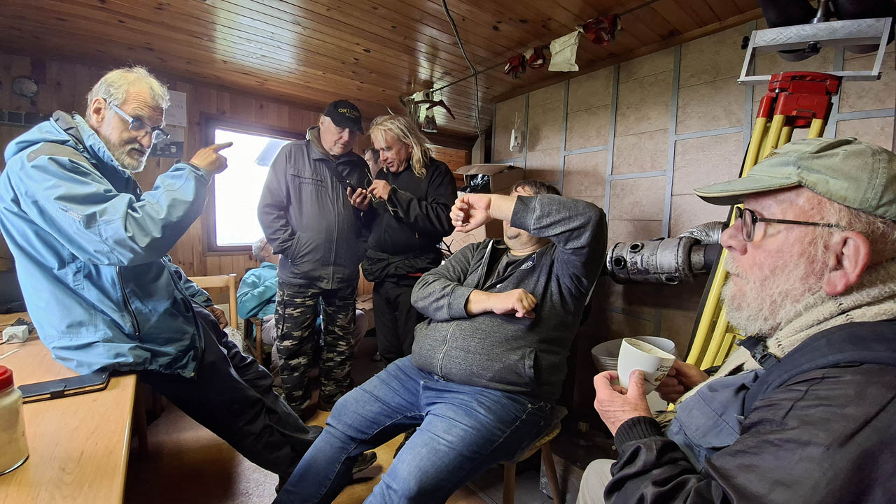 Jarní setkání a burza na Kozákově